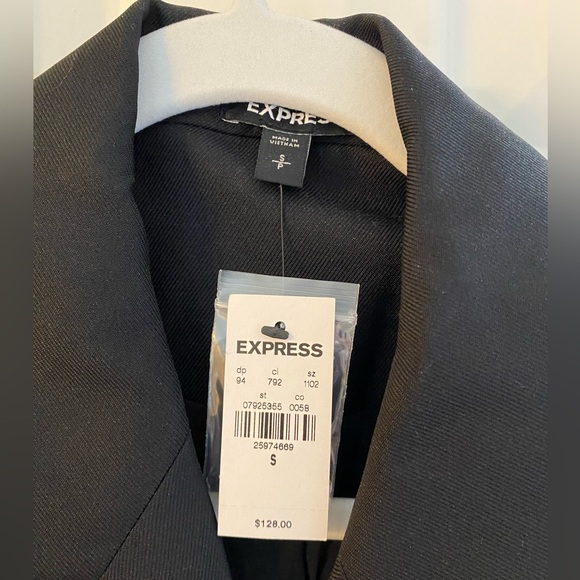 NWT Express Puff Sleeved Blazer Dress - Picture 6 of 7